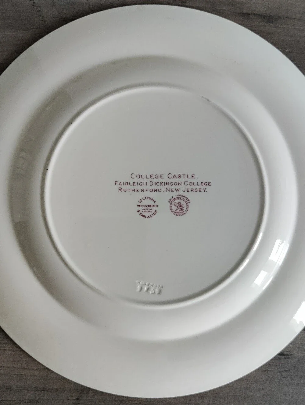 Vintage Wedgwood Fairleigh Dickinson College Castle Mulberry Plate – England